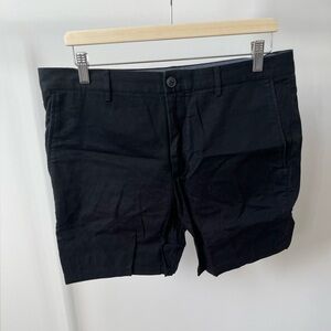 Club Monaco Men's Black Flat Front Shorts